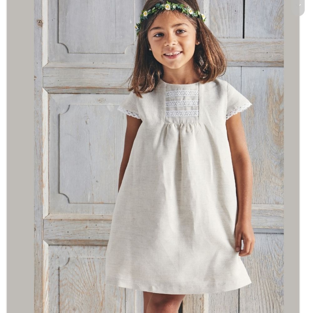 Lace detail dress